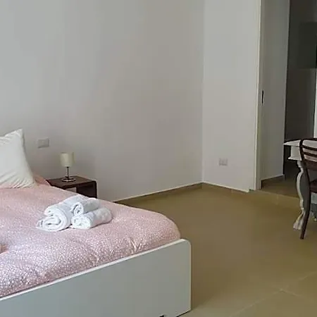 Maga Station Bed & Breakfast