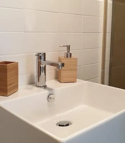 住宿加早餐酒店 Maga Station